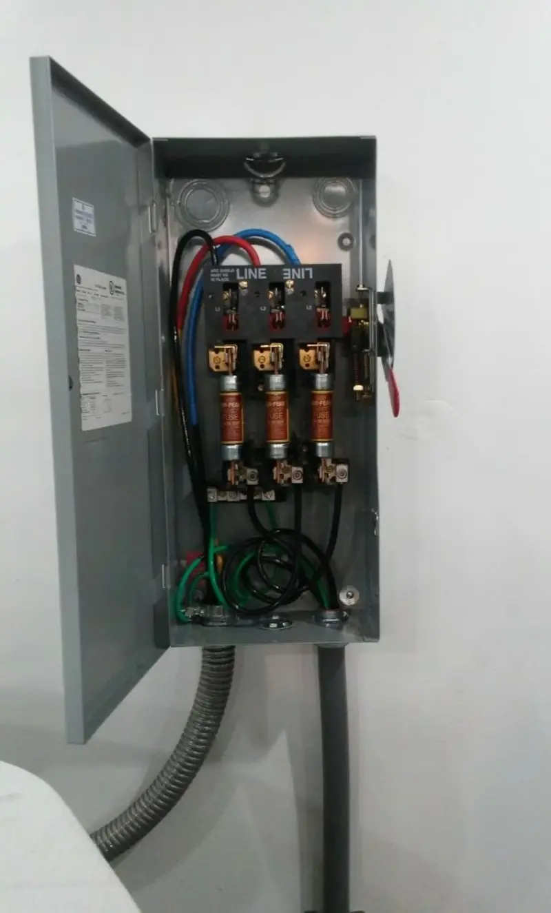 Three-phase disconnect switch installed for Electrical Wiring & Rewiring in Lawrence